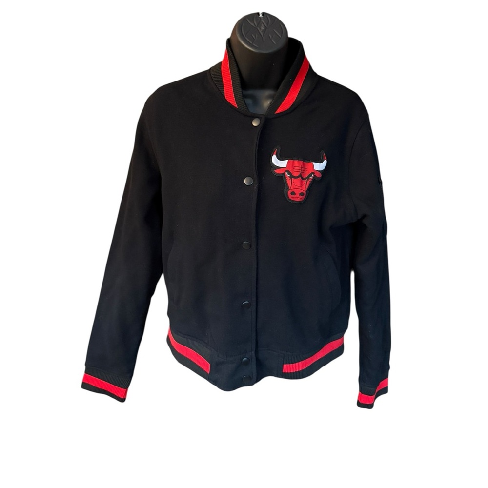 NBA Chicago Bulls Women’s Black Quilted Sporty Basketball Bomber Jacket